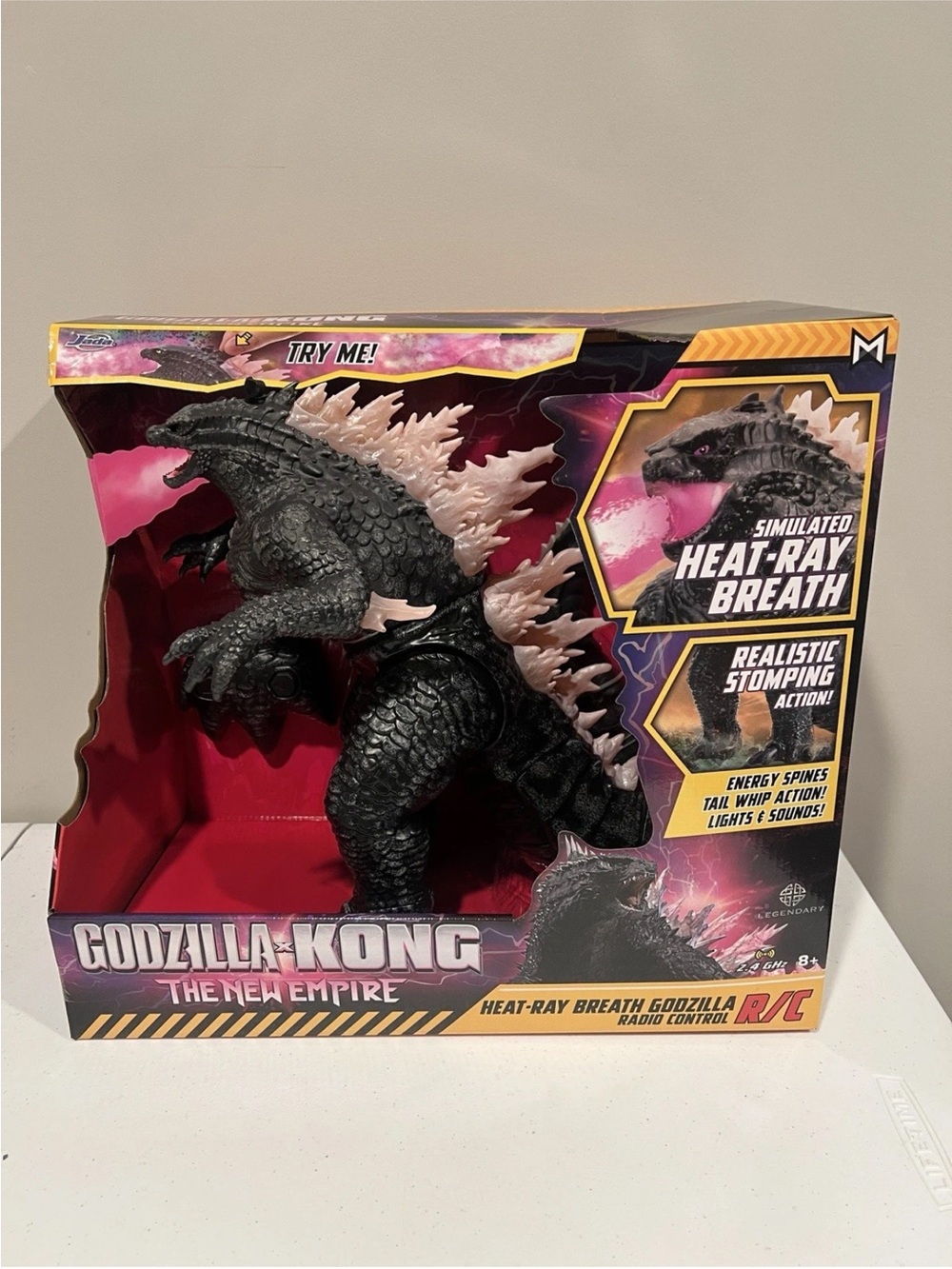 Godzilla: King of the Monsters Heat-Ray Breath Figure - Black & Cream Spines